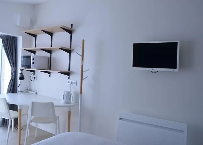 Confortable Avec Terrasse Privee *